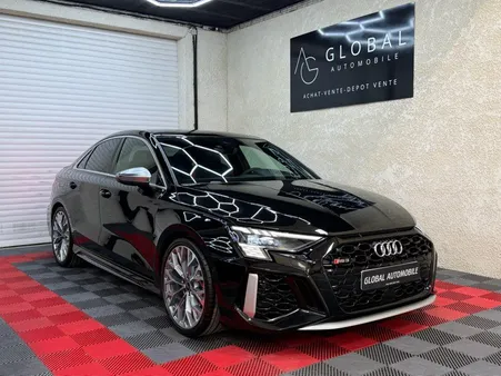Audi RS3 Berline 8Y 2.5 TFSI Quattro | TOIT OUVRANT | RS DESIGN + | ÉCHAPPEMENT RS