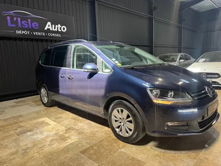 Volkswagen Sharan 2.0 TDI 180 BLUEMOTION CONNECT/ ENTRETIENS A JOUR/ CAR PLAY/ GARANTIE 6 MOIS