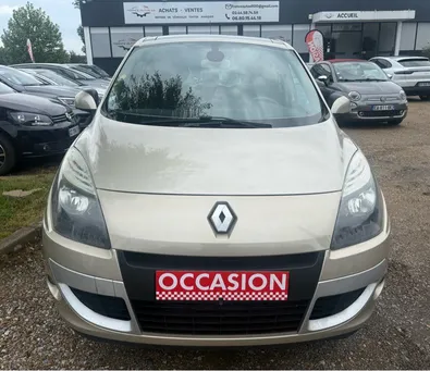 RENAULT SCENIC III 1.5 dCi 105cv privilège