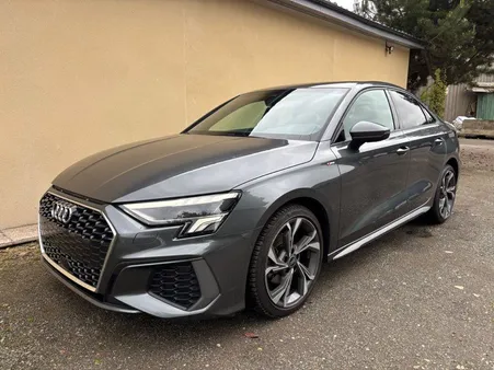 Audi A3 8Y berline S Line BVA 110ch 2023 endommagé