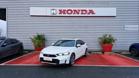 Honda Civic XI 2.0 i-MMD Advance