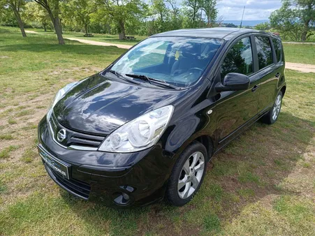 Nissan Note 1.6 110ch Tekna toutes options et moteur à chaine