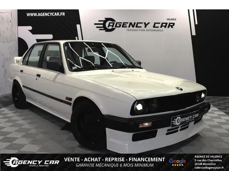 BMW SERIE 3 325i BERLINE E30 325i