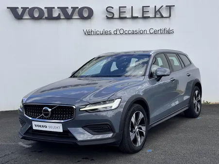 VOLVO V60 CROSS COUNTRY B4 AWD 197 ch Geartronic 8 CROSS COUNTRY PLUS