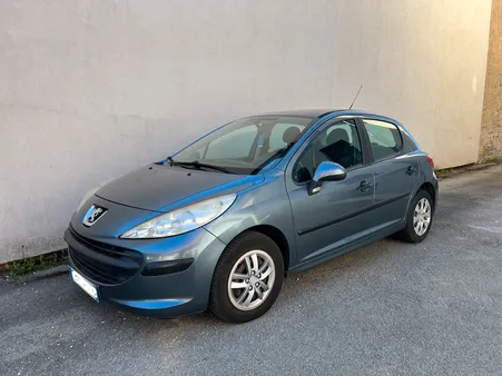 PEUGEOT 207 ESSENCE 1.4 i