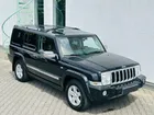 Jeep Commander 3.0 V6 CRD 218ch - BVA - 7 places - Toit ouvrant - Intérieur cuir - GPS