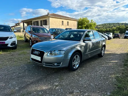 Audi a4 2,0i 130ch bva mulyitronic