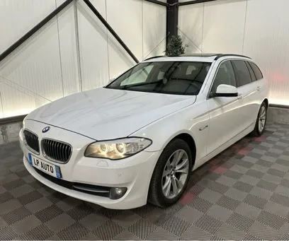 BMW 530D F11 Touring 🌟 PACK M intérieur - X DRIVE - Boîte automatique - Attelage - Nombreuses options - Reprise possible de votre véhicule