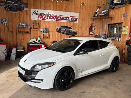 Renault mégane iii (3) coupe 2.0 l turbo rs 265cv bv6 / 2 places carte grise