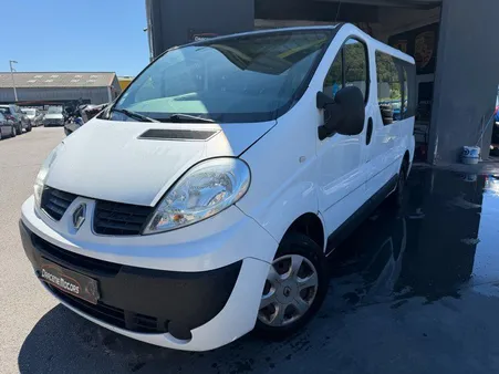 Renault trafic 9 places 2.0 dci 90 cv garantie