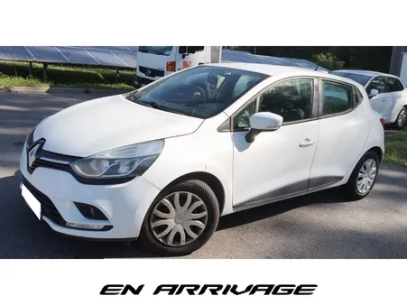 Renault clio 90 cv societe air medianav tva recuperable garantie 12 mois