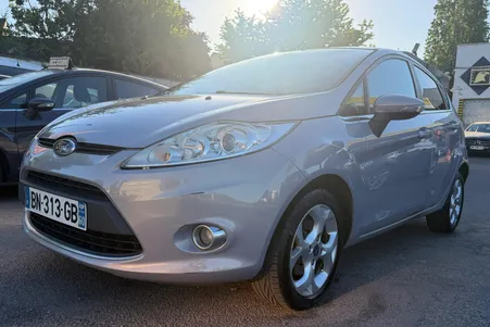 FORD Fiesta 5 portes 1.4 TDCi 70 cv
