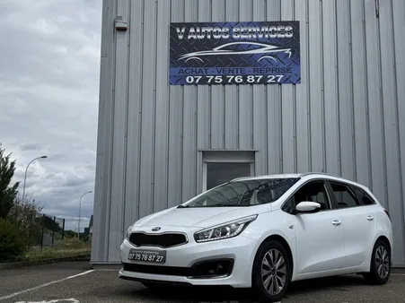 Kia Cee\'d SW II 1.6 CRDi 136ch Premium Business Garantie 6 Mois