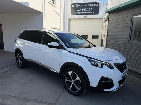 Peugeot 5008 II BlueHDi 130 S&S ALLURE