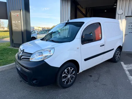 Renault Kangoo II Express 1.5 BlueDCi 80ch Extra R-Link 5cv BVM6 S&S - 3 places - 1ère main 🤚 - PRIX TTC AVEC TVA RECUPERABLE ✅ - GPS - Bluetooth - Radar de recul - Clim - Régulateur - Habillage bois