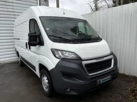 Peugeot boxer 330 l2h2 bluehdi 130 ch premium pack