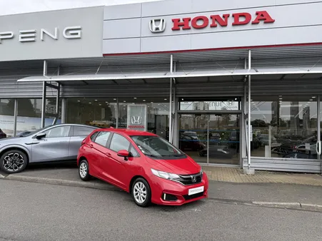 HONDA Jazz 1.3 i-VTEC CVT Executive