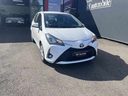 Toyota Yaris III 90 D-4D Business 5p
