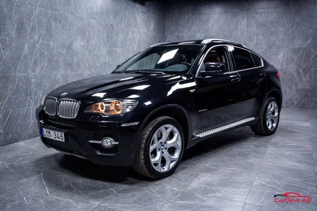 BMW X6 50i xDrive 408ch Sport Line Toit ouvrant Navi Caméra
