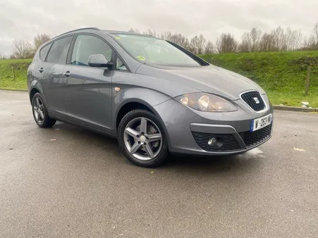 Magnifique SEAT ALTEA XL itech 16,l 110 chs grise 90000 kms
