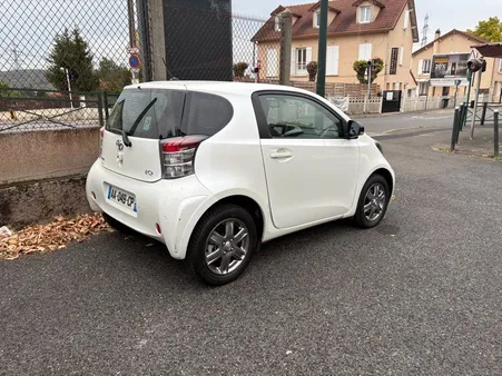 Toyota IQ