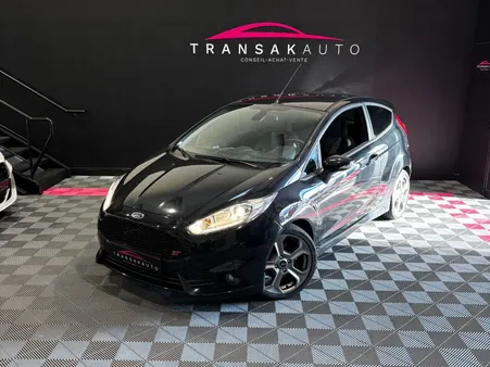 FORD FIESTA 1.6 EcoBoost 182 ST