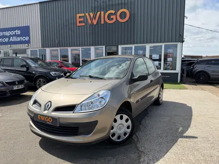 Renault clio 1.2 75ch - radio - fermeture centralisation