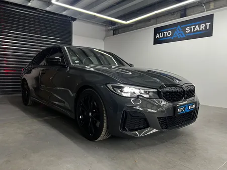 B.M.W. SERIE 3 M340i xDrive Sport /TOIT OUVRANT / SIÈGES CHAUFFANTS / CAMÉRA / CARPLAY / ENTRETIEN BMW / LED D’AMBIANCE