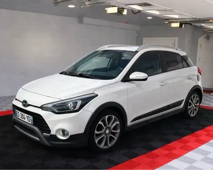HYUNDAI I20 1.0 GDi Turbo - Moteur à chaîne - 1ère main - CT vierge - GARANTIE