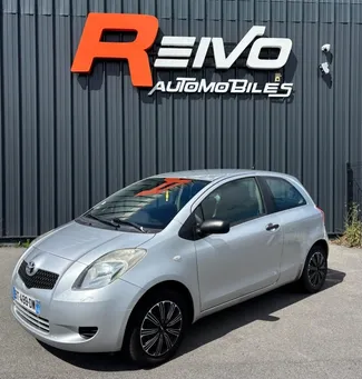 Toyota Yaris II 1.0 - 69 VVT-i