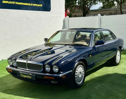 Jaguar xj xj 3.2 pack v6 211 cv ba / cuir /clim
