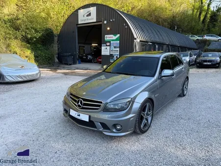 Mercedes Classe C 63 AMG 6.2 V8 457cv