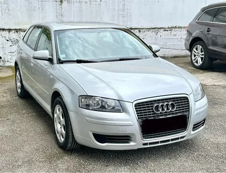 Audi A3 Sportback, CT ok , Bluetooth, sièges chauffants, climatisation, embrayage neuf, moteur à chaîne