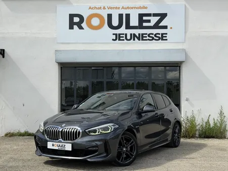BMW SERIE 1 118d BERLINE F40 M Sport / Apple Carplay / Radar 360°