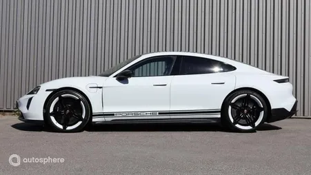 Porsche Taycan 761ch Turbo S MY21