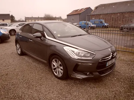 DS5 2.0 hdi - Hybrid4 Exécutive boite automatique