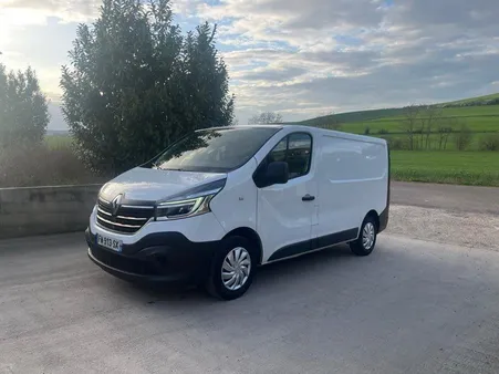 RENAULT TRAFIC 2.0 DCI 120 Confort TTC