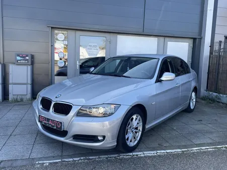 BMW Série 3 (E90) Berline 320 i 2.0 16V 170 cv EDITION LUXE Boîte auto 122000 KM GARANTIE NATIONA...
