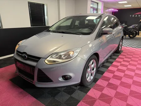 FORD FOCUS 1.6 TDCi 90 Trend / ENTRETIEN À JOUR / DISTRIBUTION OK / C.T OK