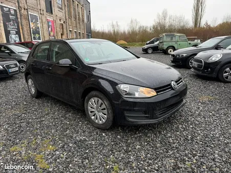 Volkswagen Golf VII 1.2 TSI Trendline BlueMotion Tech