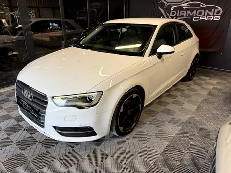 AUDI A3 1.6 TDI 110 S-Tronic 7 AMBITION LUXE