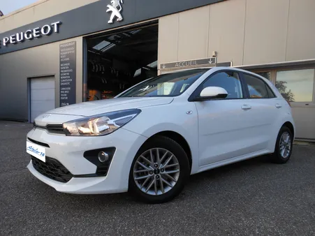 Kia RIO Active blanche 100 Ch BVM + caméra / Mirror link et Garantie