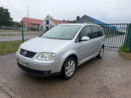 Touran 2,0 tdi 140 cv
