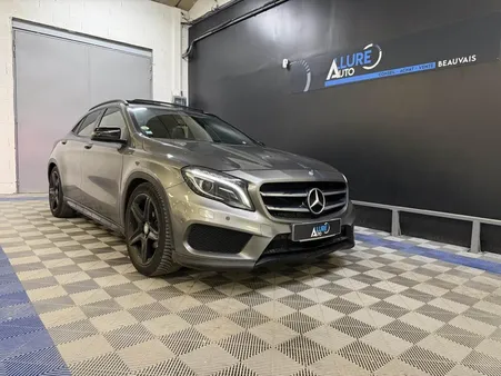 MERCEDES GLA 180d Fascination AMG - Caméra de Recul + Apple CarPlay