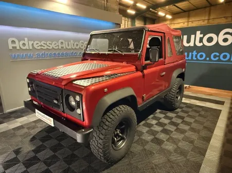Land Rover DEFENDER 90 Tdi 93 KW Cabriolet