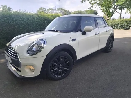 MINI III One 102cv Shoreditch BVA 35796kms "Toit Panoramique"