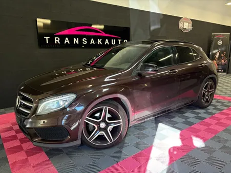 MERCEDES CLASSE GLA 220 CDI 4-Matic Fascination 7-G DCT / Toit Ouvrant