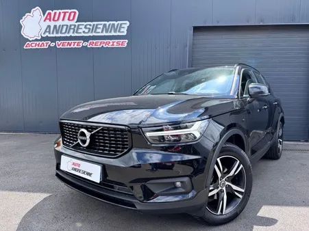 Volvlo XC40 150 Business Geartronic 8