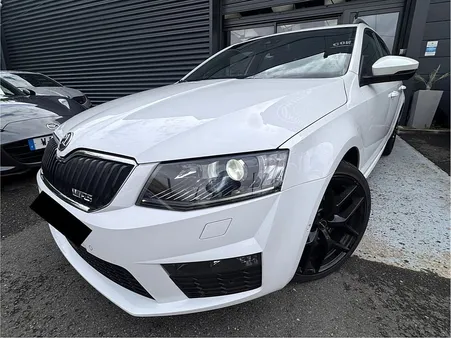 Skoda octavia combi 2.0 tsi 220 rs dsg6*acc*canton*cuir*gps