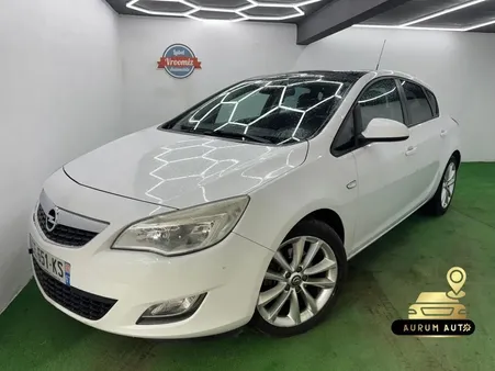 Opel Astra 1.7 CDTI 110CH Edition BLACK WHITE Révision a Jour et 12mois Garantie OK